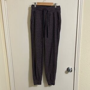 EUC Lululemon Athletic Joggers